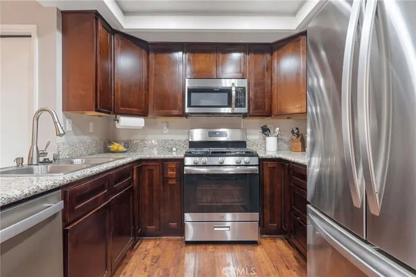 $499,999 | 28966 Shadow Creek Lane, Highland, CA 92346