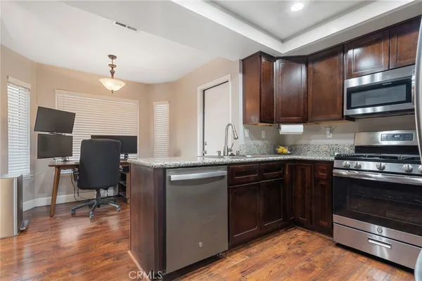 $499,999 | 28966 Shadow Creek Lane, Highland, CA 92346