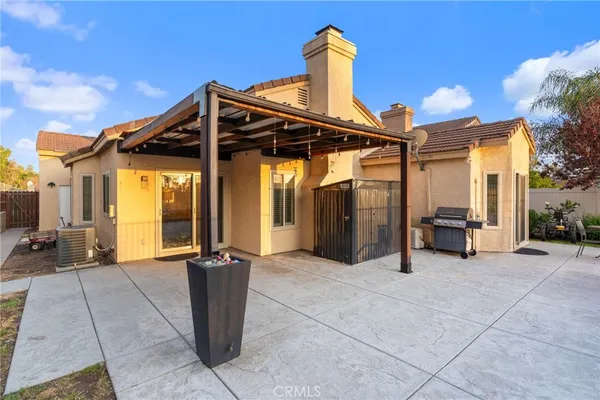 $499,999 | 28966 Shadow Creek Lane, Highland, CA 92346