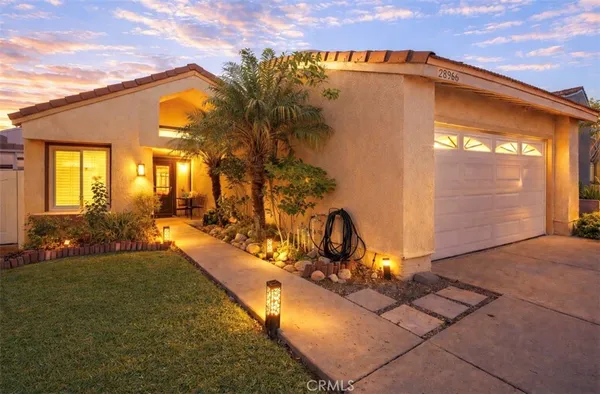 $499,999 | 28966 Shadow Creek Lane, Highland, CA 92346