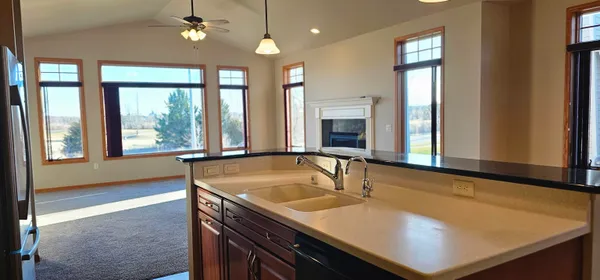 $679,900 | 440 Grandview Drive, Waunakee, WI 53597