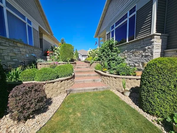 $679,900 | 440 Grandview Drive, Waunakee, WI 53597