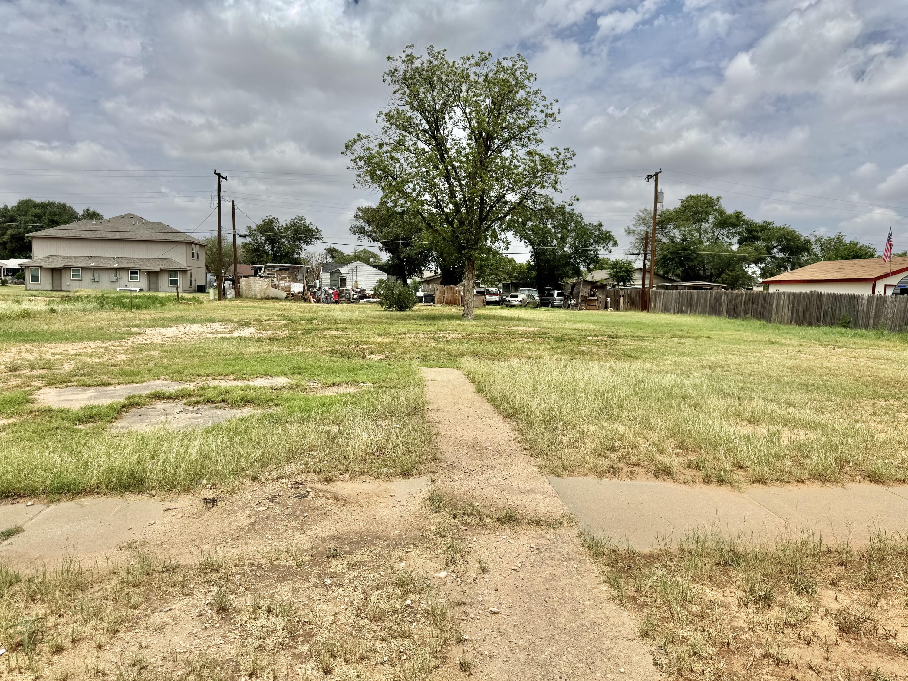 514 40th Street Lubbock, TX 79404 - Photo 1 of 1 IMG_3775