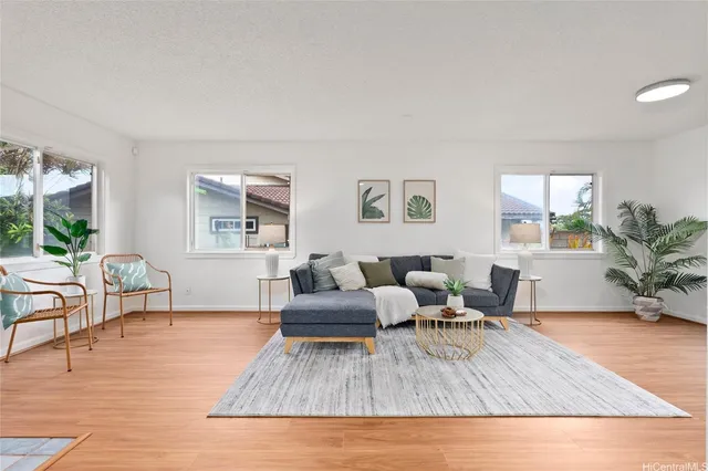 $1,095,000 | 92-1292 Uahanai Street, Kapolei, HI 96707