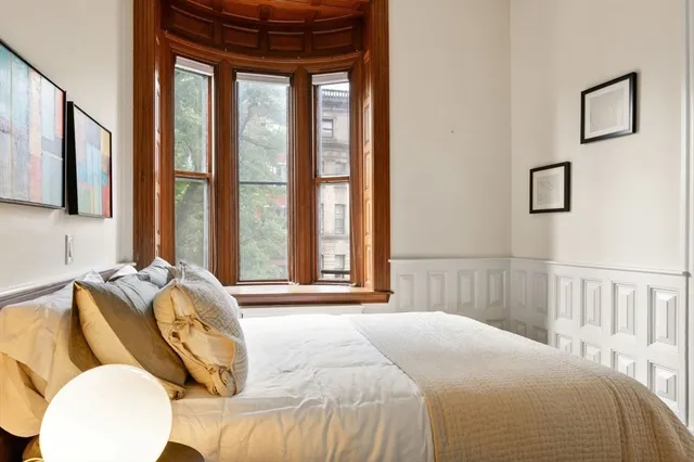 $3,300 | 371 Beacon Street, Unit 5, Boston, MA 02116