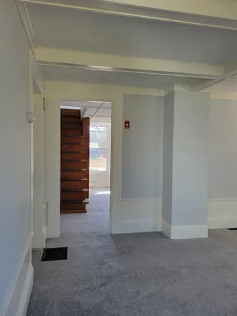 $2,000 | 106 Emerson Avenue, Unit C, Hampstead, NH 03841