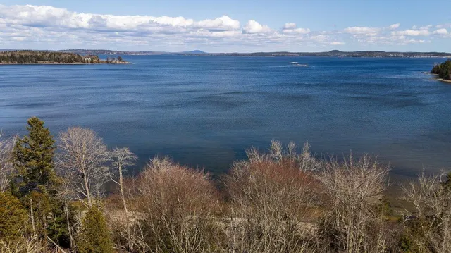 $798,000 | 1159 Main Road, Islesboro, ME 04848