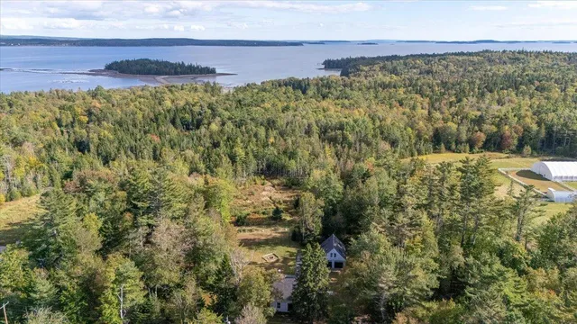 $798,000 | 1159 Main Road, Islesboro, ME 04848