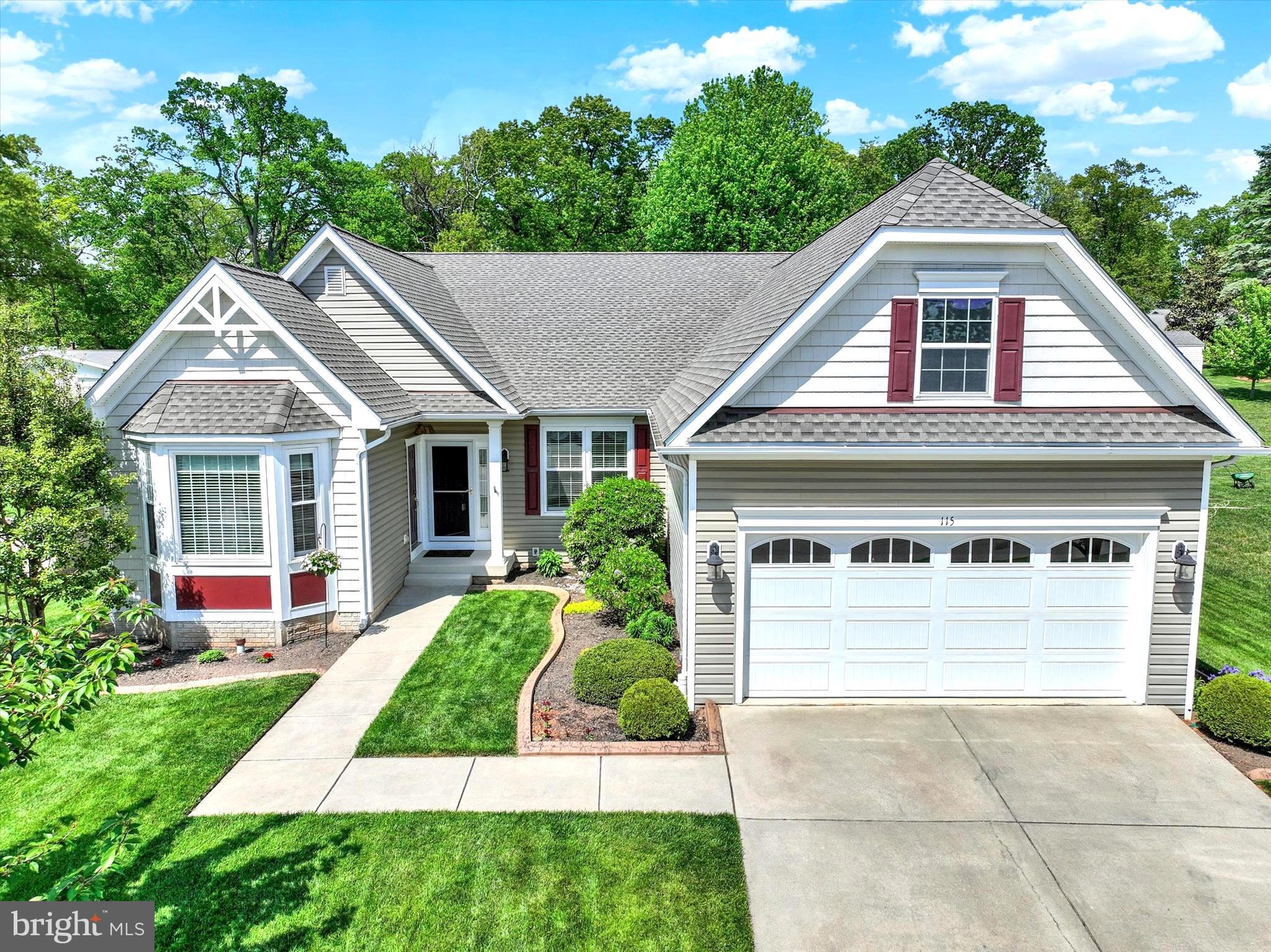115 Vista Loop Hanover, PA 17331 - Photo 3 of 45 Gallery Image 3