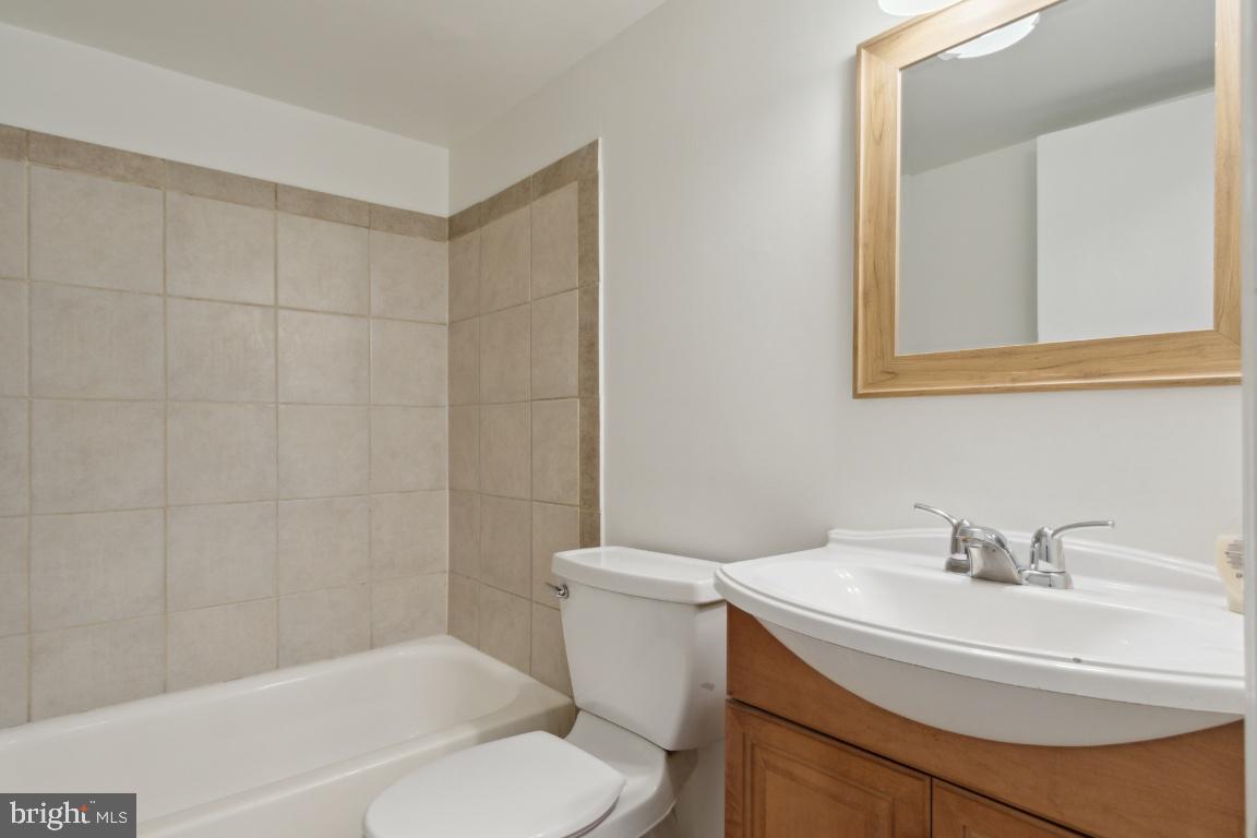 5900 Kingsford Road, Unit 426 Springfield, VA 22152 - Photo 8 of 18