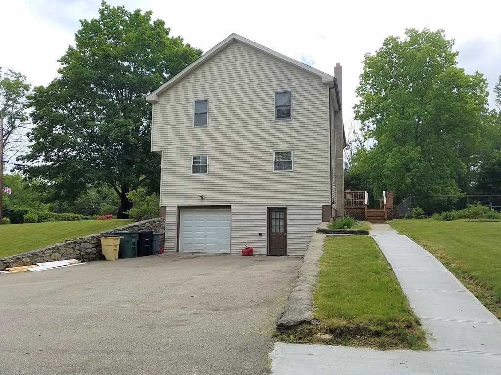 84 Old Southbridge Road Dudley, MA 01571 - Photo 4 of 30 Gallery Image 4