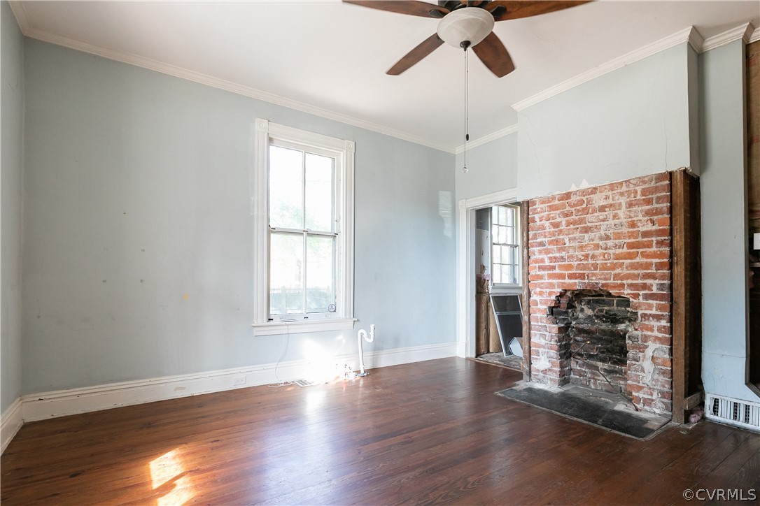 2314 Hilliard Road Henrico, VA 23228 - Photo 10 of 36 Gallery Image 10