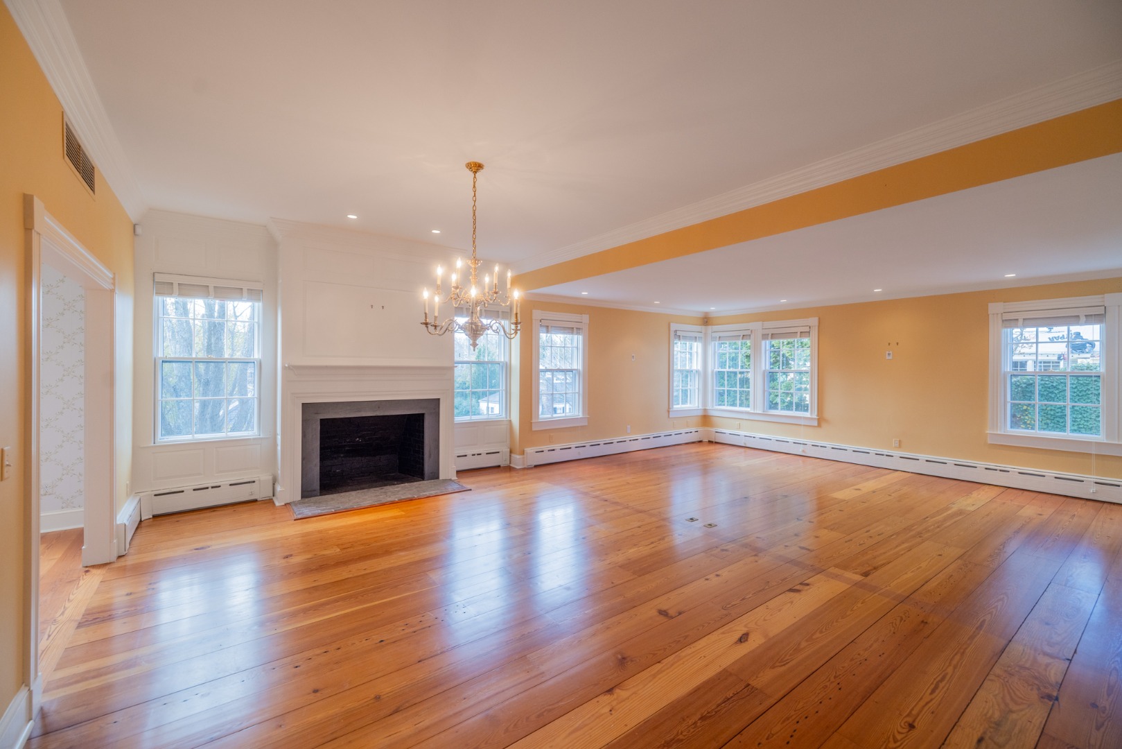 9 Pleasant Street Nantucket, MA 02554 - Photo 14 of 57