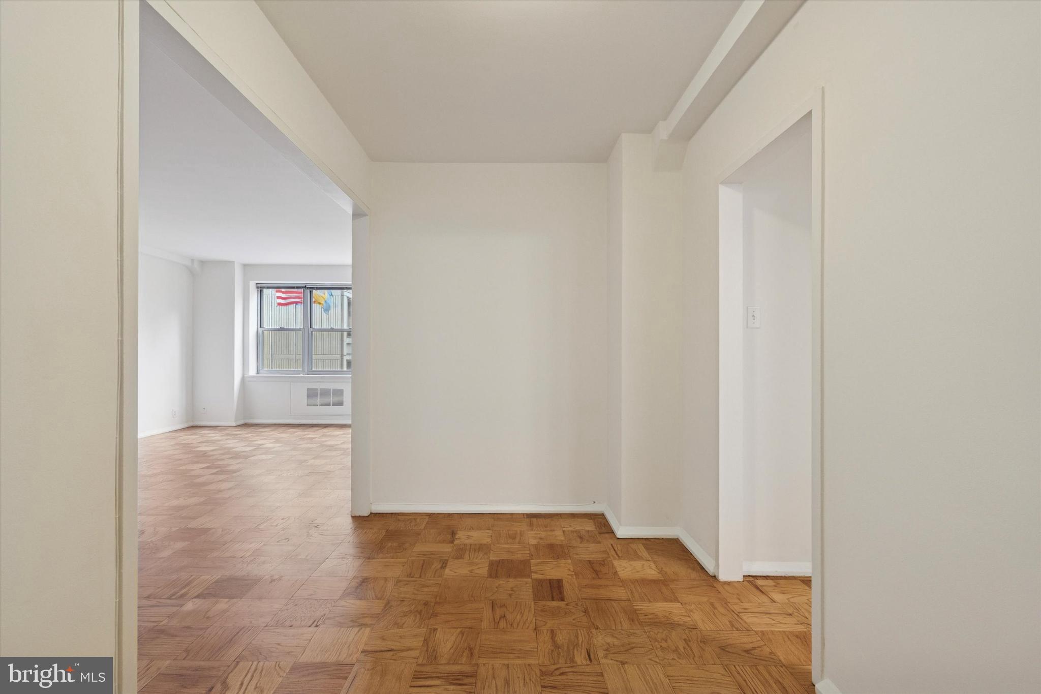 220 West Rittenhouse Square, Unit 6F Philadelphia, PA 19103 - Photo 8 of 26 a view of an empty room