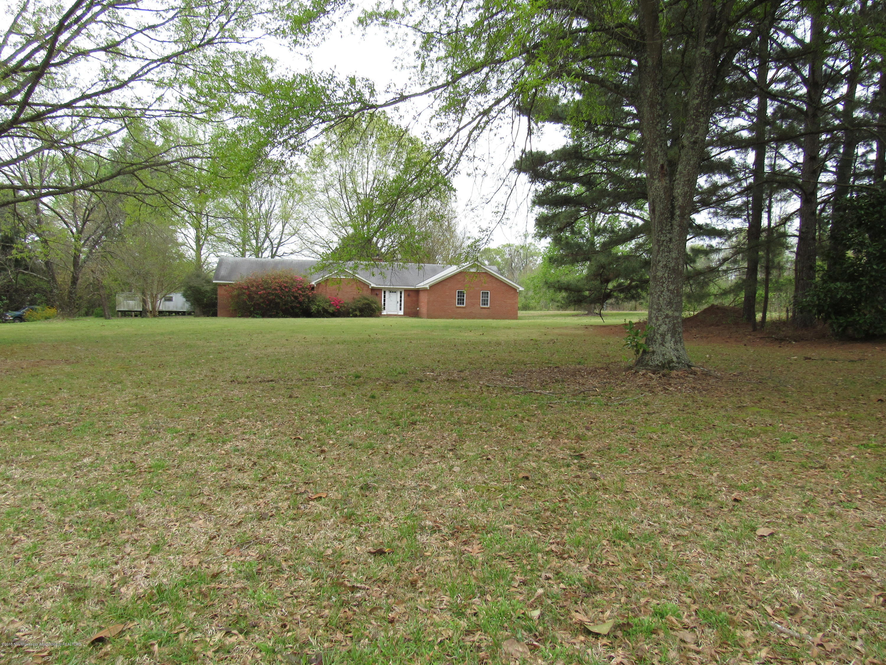 3785 Byhalia Road Hernando, MS 38632 - Photo 1 of 18 front of house