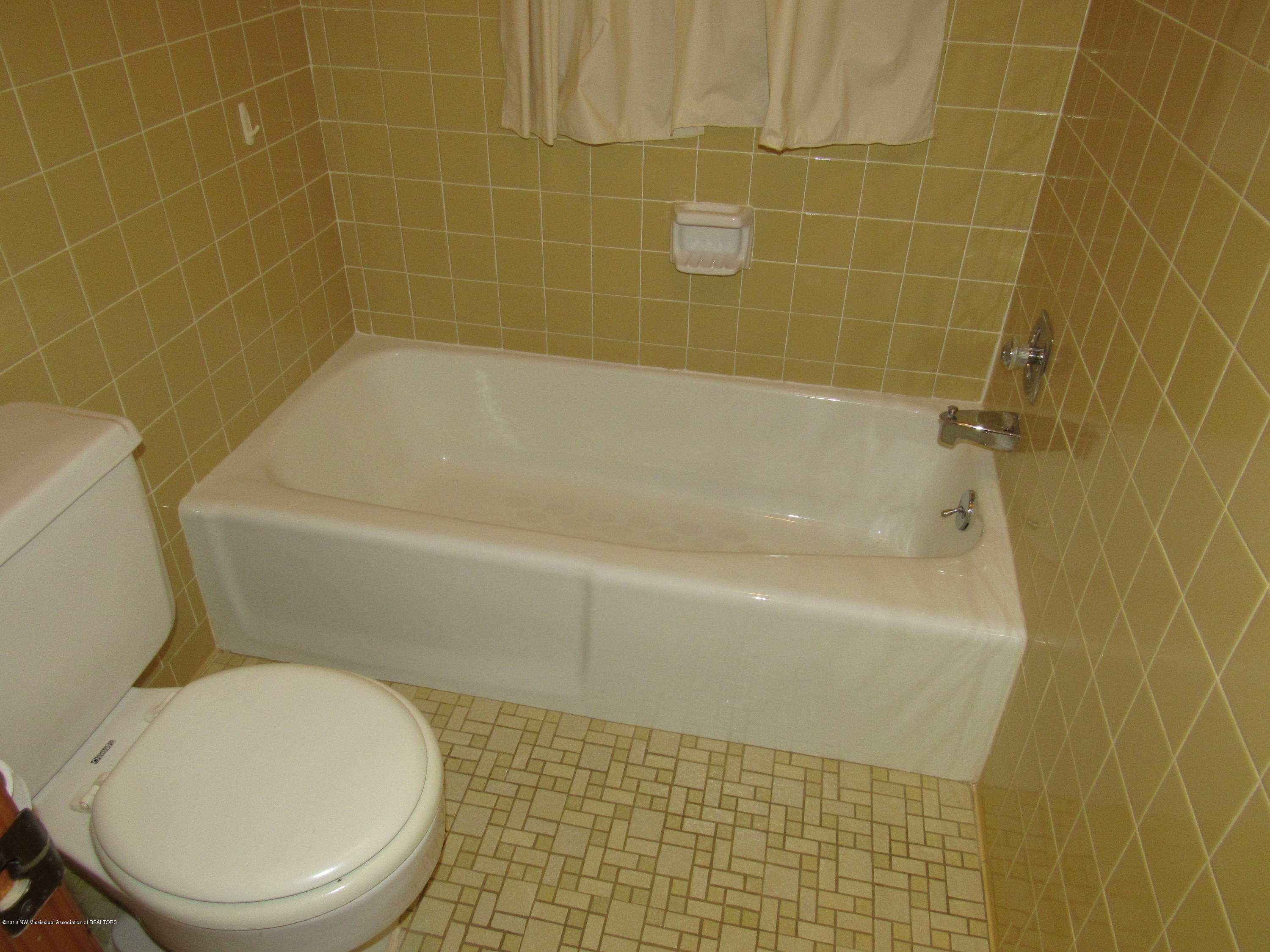 3785 Byhalia Road Hernando, MS 38632 - Photo 14 of 18 bath 2