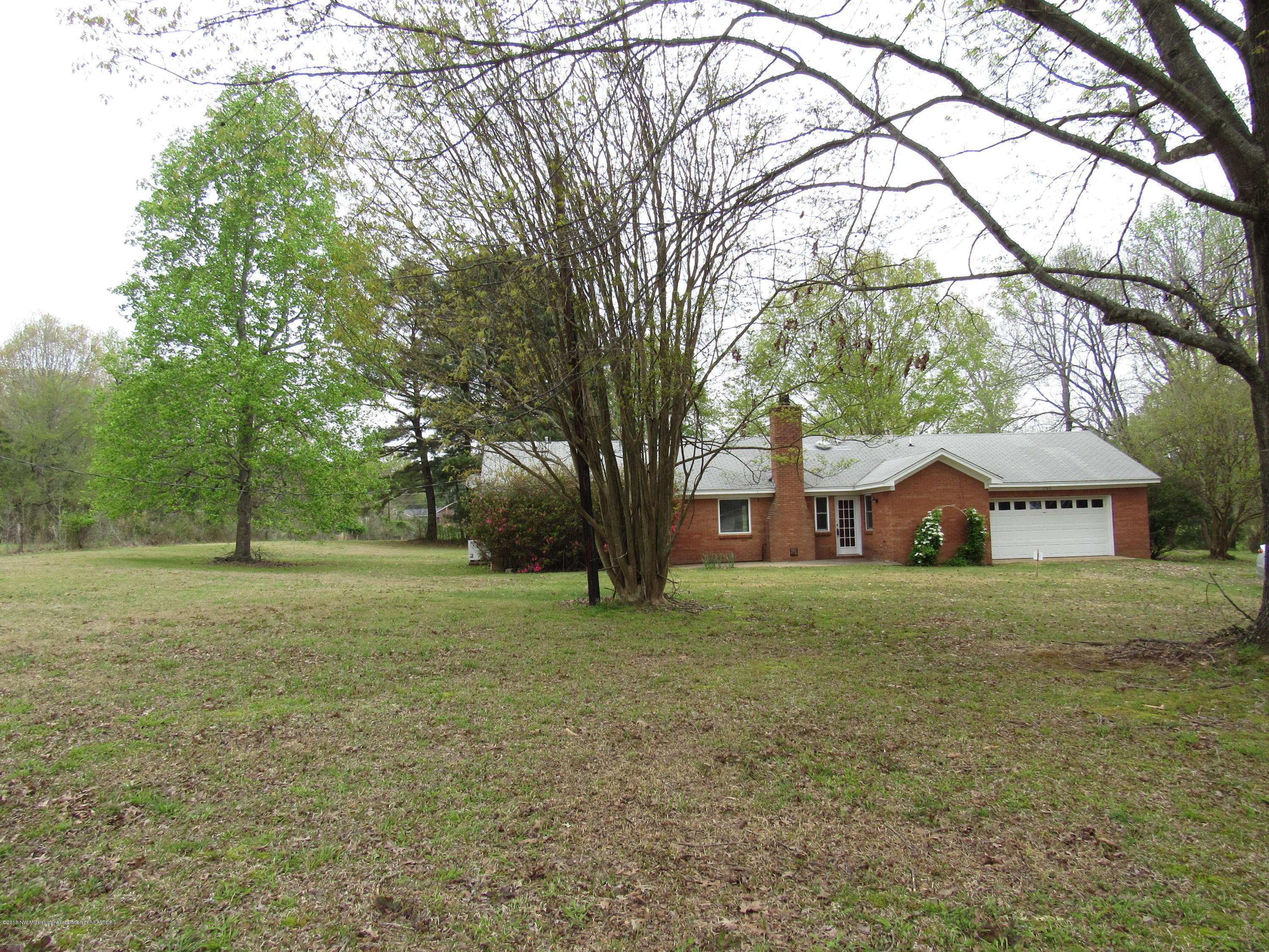 3785 Byhalia Road Hernando, MS 38632 - Photo 15 of 18 back view