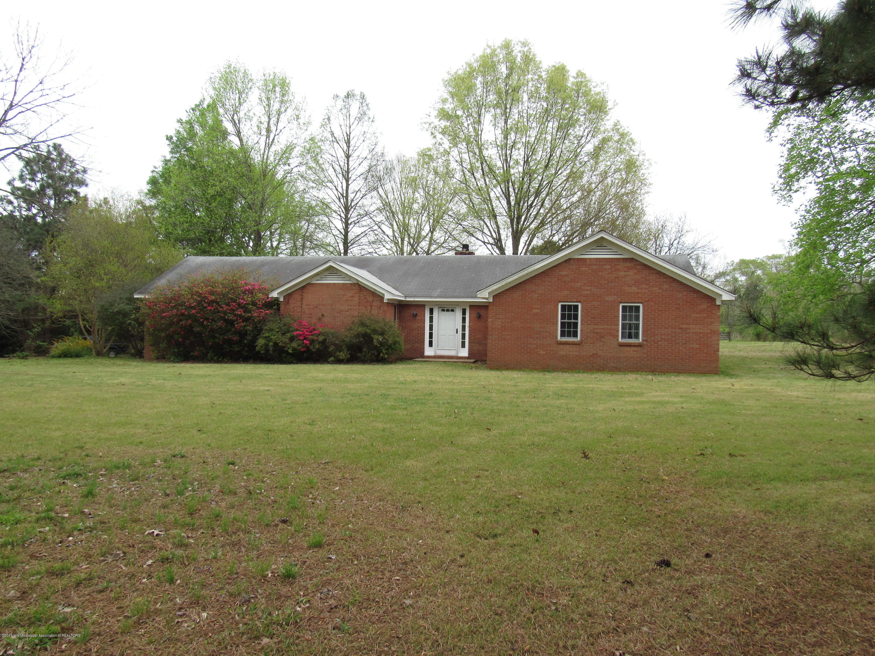 3785 Byhalia Road Hernando, MS 38632 - Photo 2 of 18 front