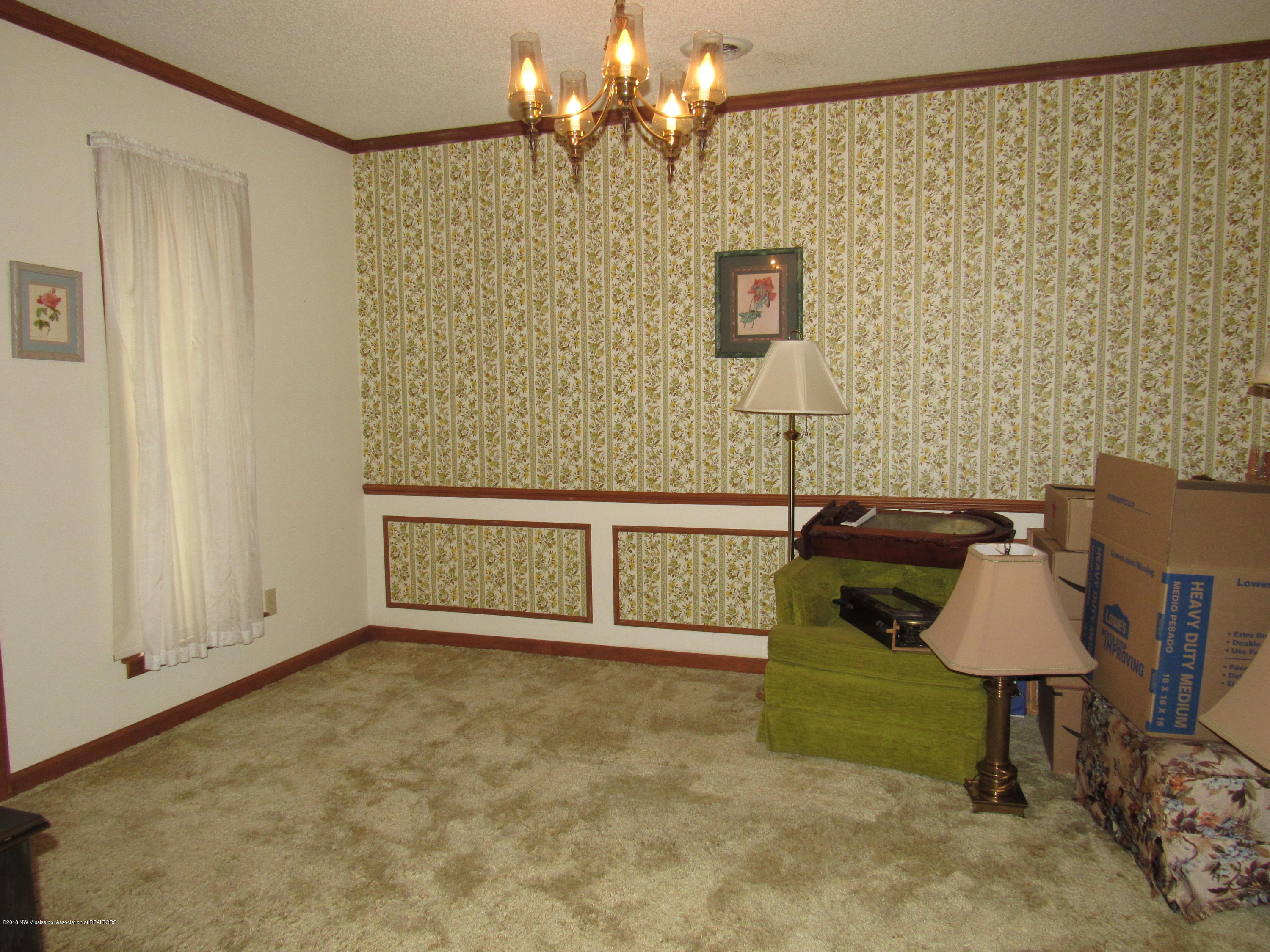 3785 Byhalia Road Hernando, MS 38632 - Photo 7 of 18 dining room