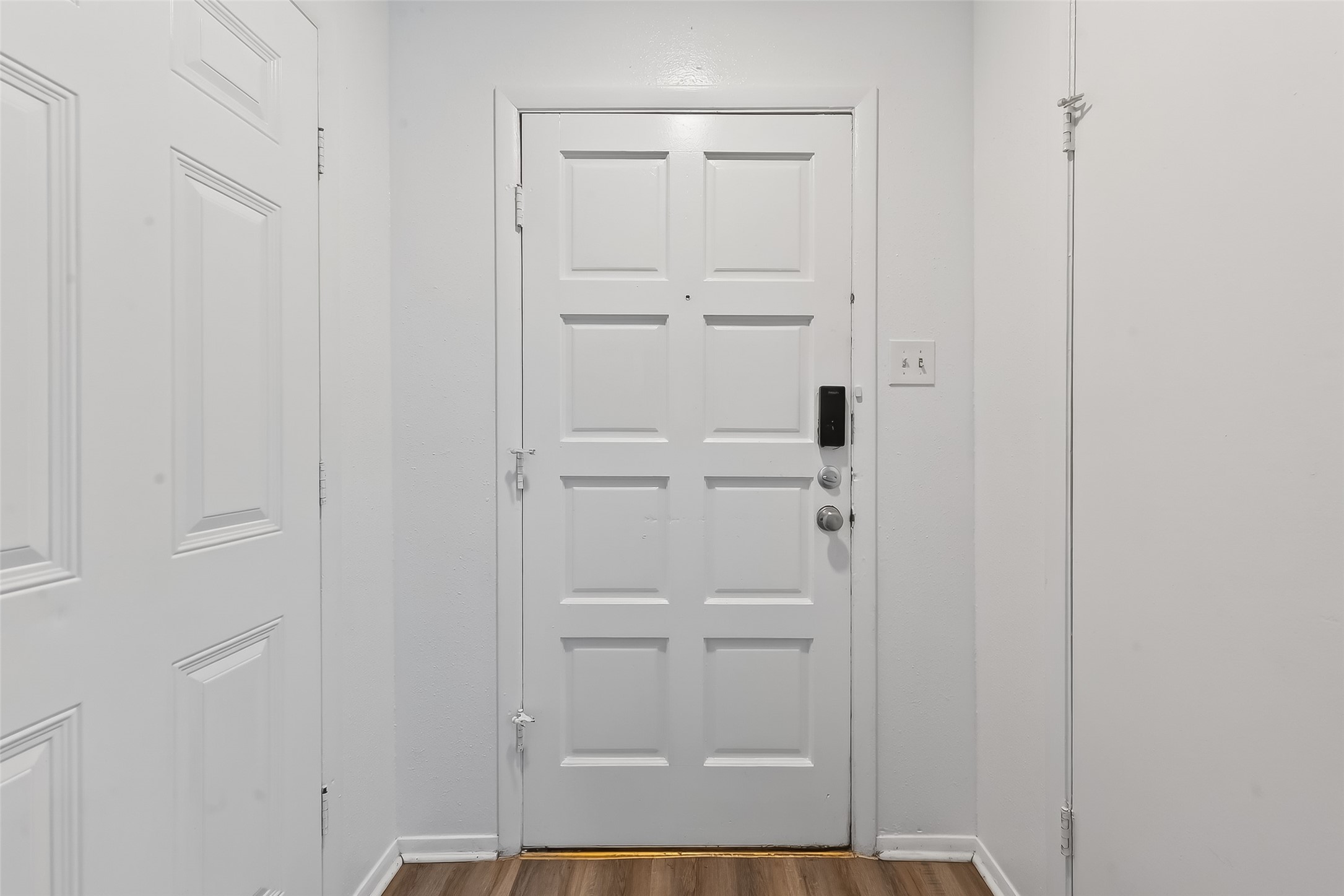 2526 Spring Dusk Drive Spring, TX 77373 - Photo 5 of 33