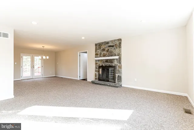 $3,200 | 185 Laux Road, Monroeville, NJ 08343