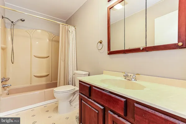 $3,200 | 185 Laux Road, Monroeville, NJ 08343