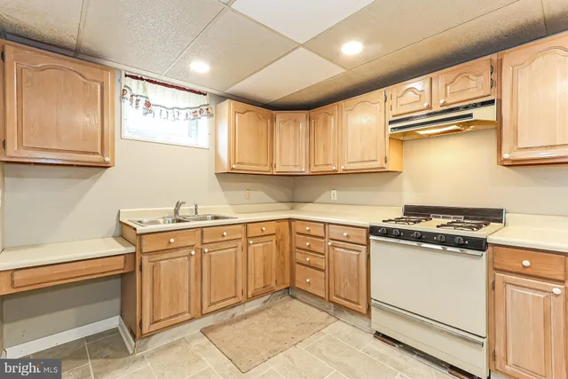 $3,200 | 185 Laux Road, Monroeville, NJ 08343