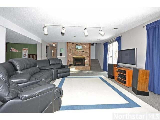 7145 Valley View Road Edina, MN 55439 - Photo 13 of 18