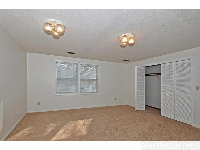 7145 Valley View Road Edina, MN 55439 - Photo 10 of 18