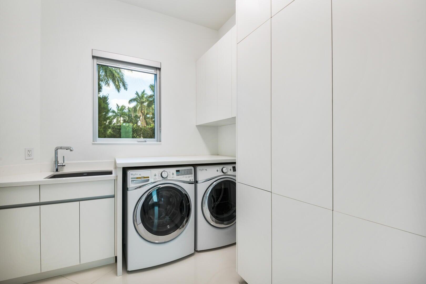 17106 Avenue Le Rivage Boca Raton, FL 33496 - Photo 53 of 76 Laundry Room