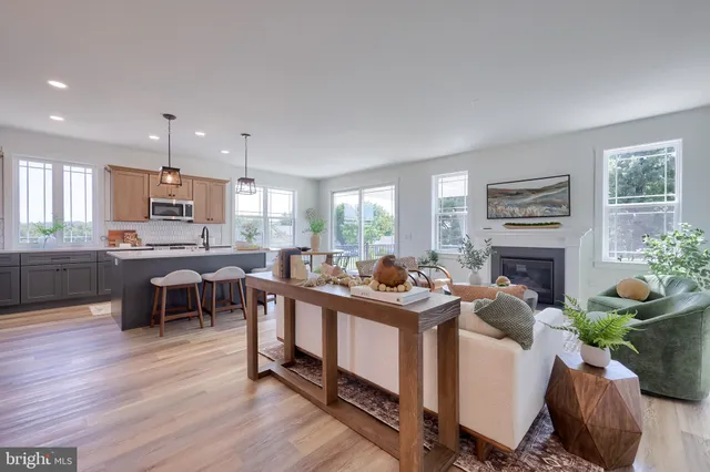 $599,900 | 259 Bellaride Lane, Unit 49, Millersville, PA 17551