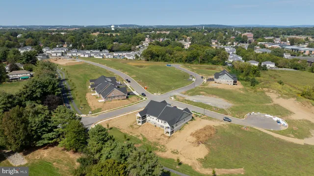 $599,900 | 259 Bellaride Lane, Unit 49, Millersville, PA 17551