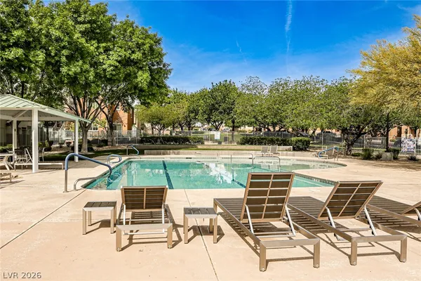 $2,200 | 7560 Trendy Court, Las Vegas, NV 89149