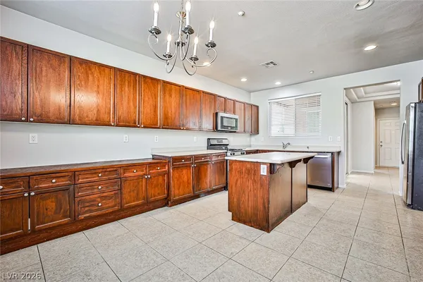 $2,200 | 7560 Trendy Court, Las Vegas, NV 89149