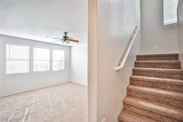 $2,200 | 7560 Trendy Court, Las Vegas, NV 89149