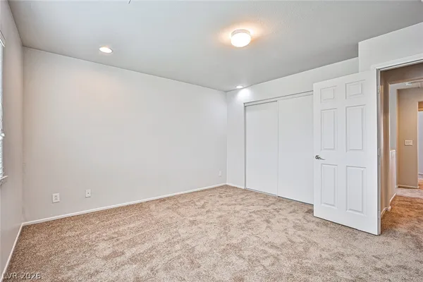 $2,200 | 7560 Trendy Court, Las Vegas, NV 89149