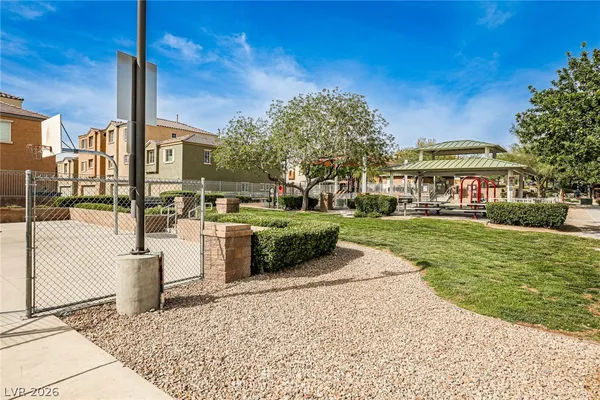 $2,200 | 7560 Trendy Court, Las Vegas, NV 89149