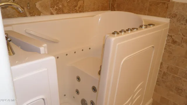 $1,850 | 44019 Mescal Street, Maricopa, AZ 85138