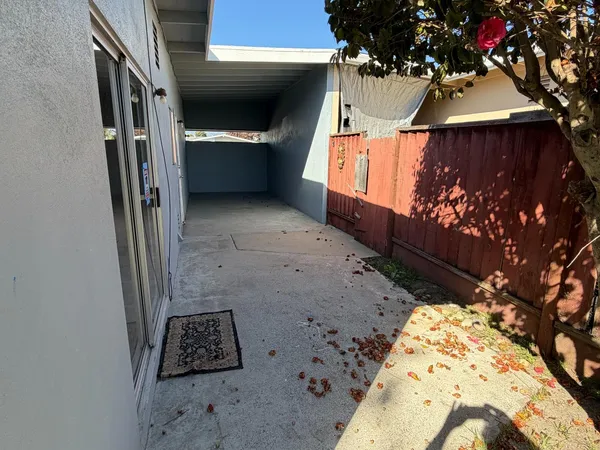 a view of entryway