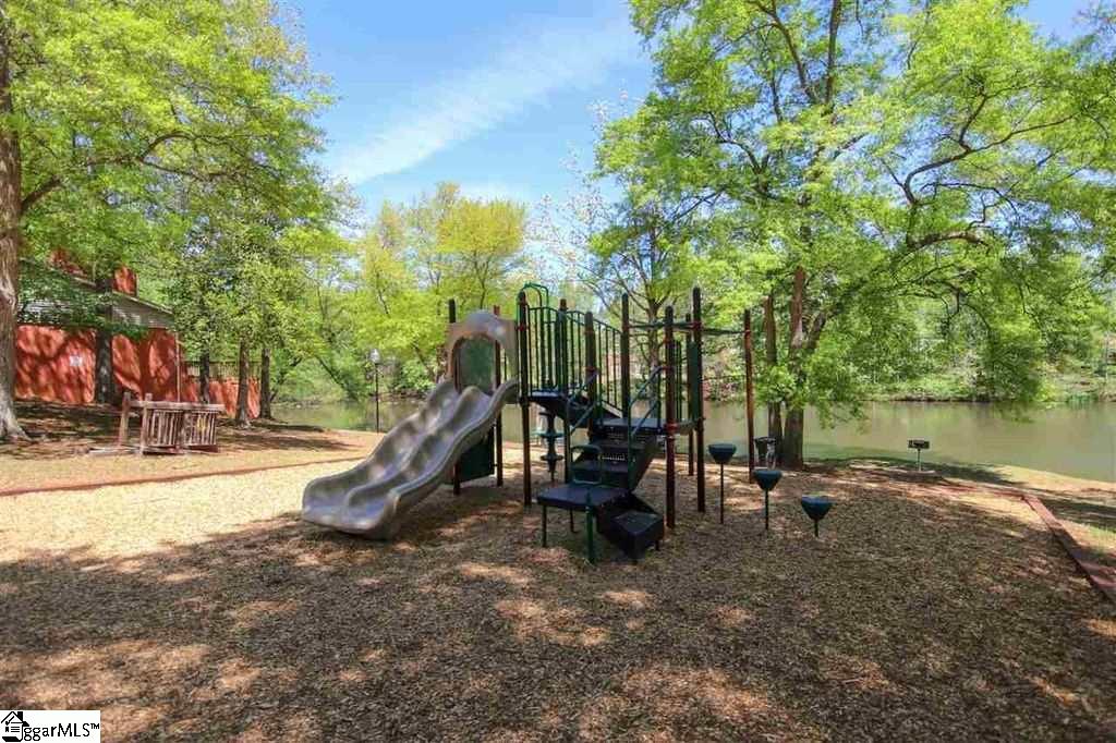 113 Bennington Road Greer, SC 29650 - Photo 17 of 17 Gallery Image 17