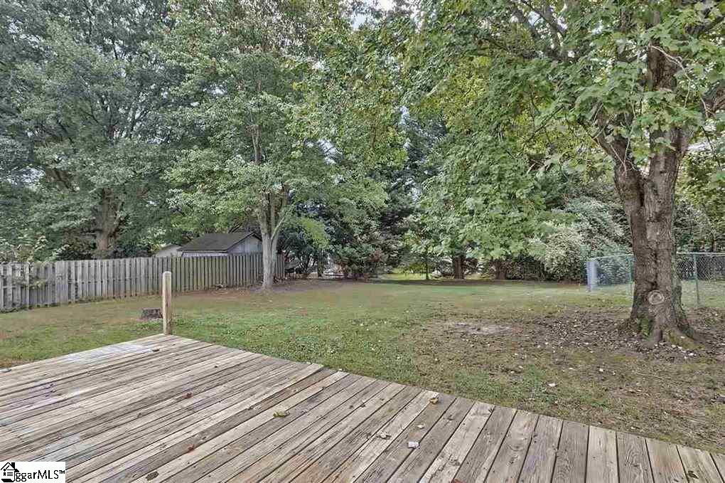 113 Bennington Road Greer, SC 29650 - Photo 4 of 17 Gallery Image 4