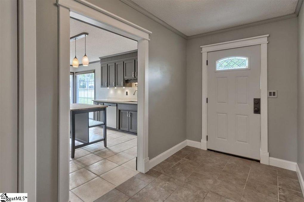 113 Bennington Road Greer, SC 29650 - Photo 5 of 17 Gallery Image 5