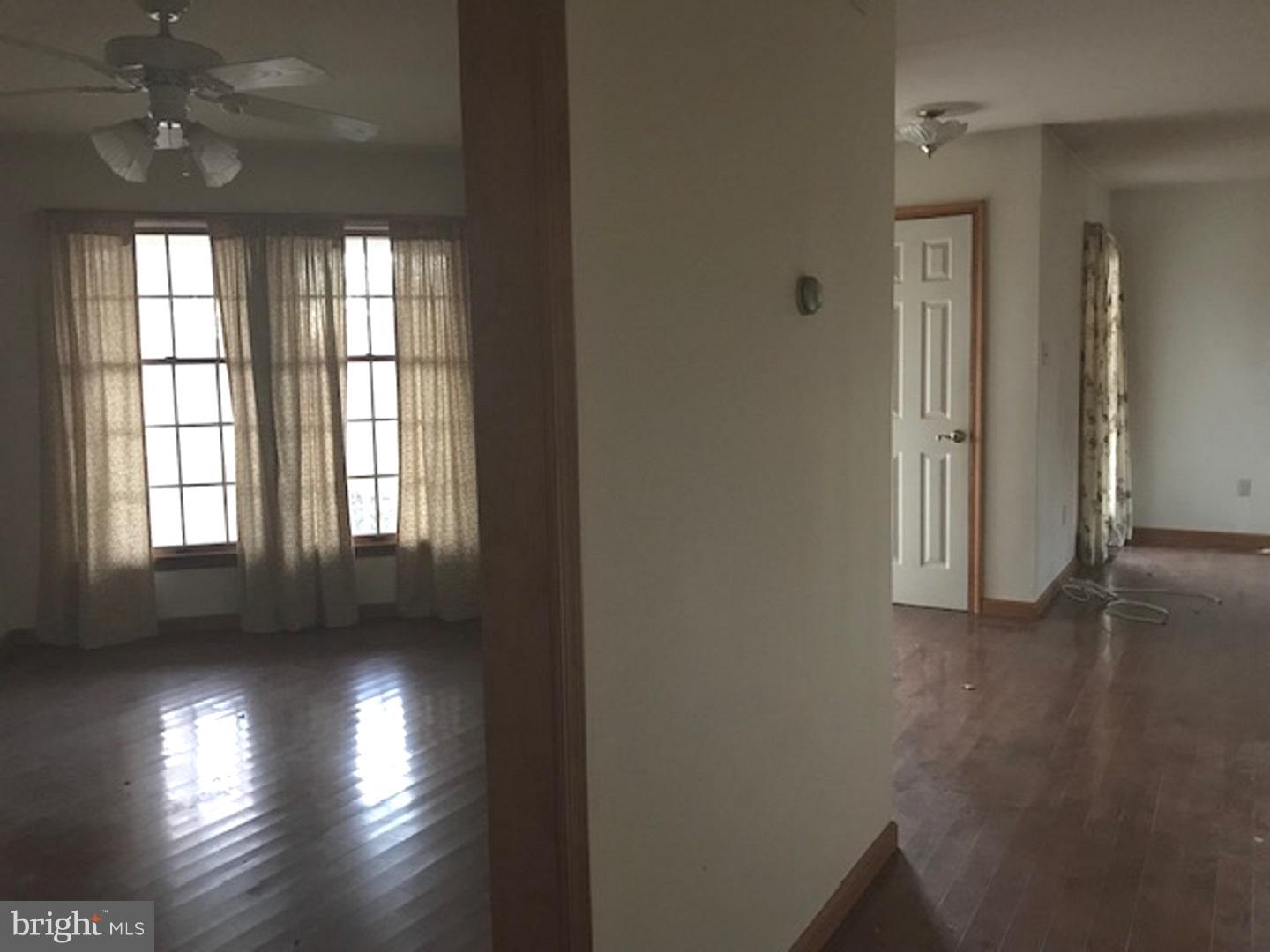 319 Maple Road Mount Laurel, NJ 08054 - Photo 5 of 24