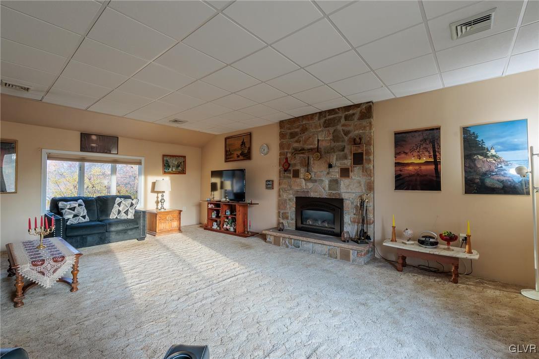 1303 Lieb Road Easton, PA 18040 - Photo 7 of 37 Gallery Image 7
