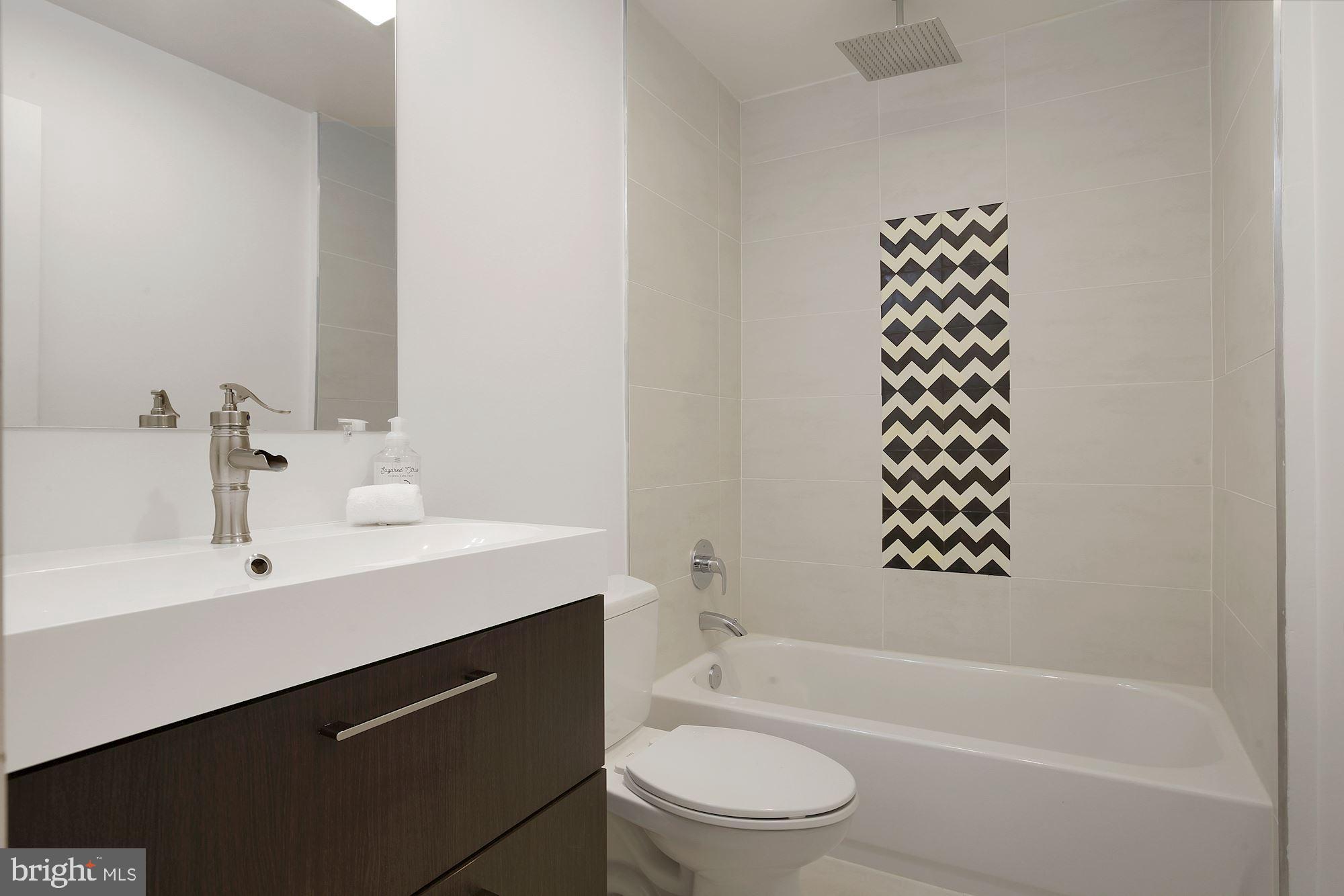 2425 3rd Street Northeast Washington, DC 20002 - Photo 33 of 37 Full bath