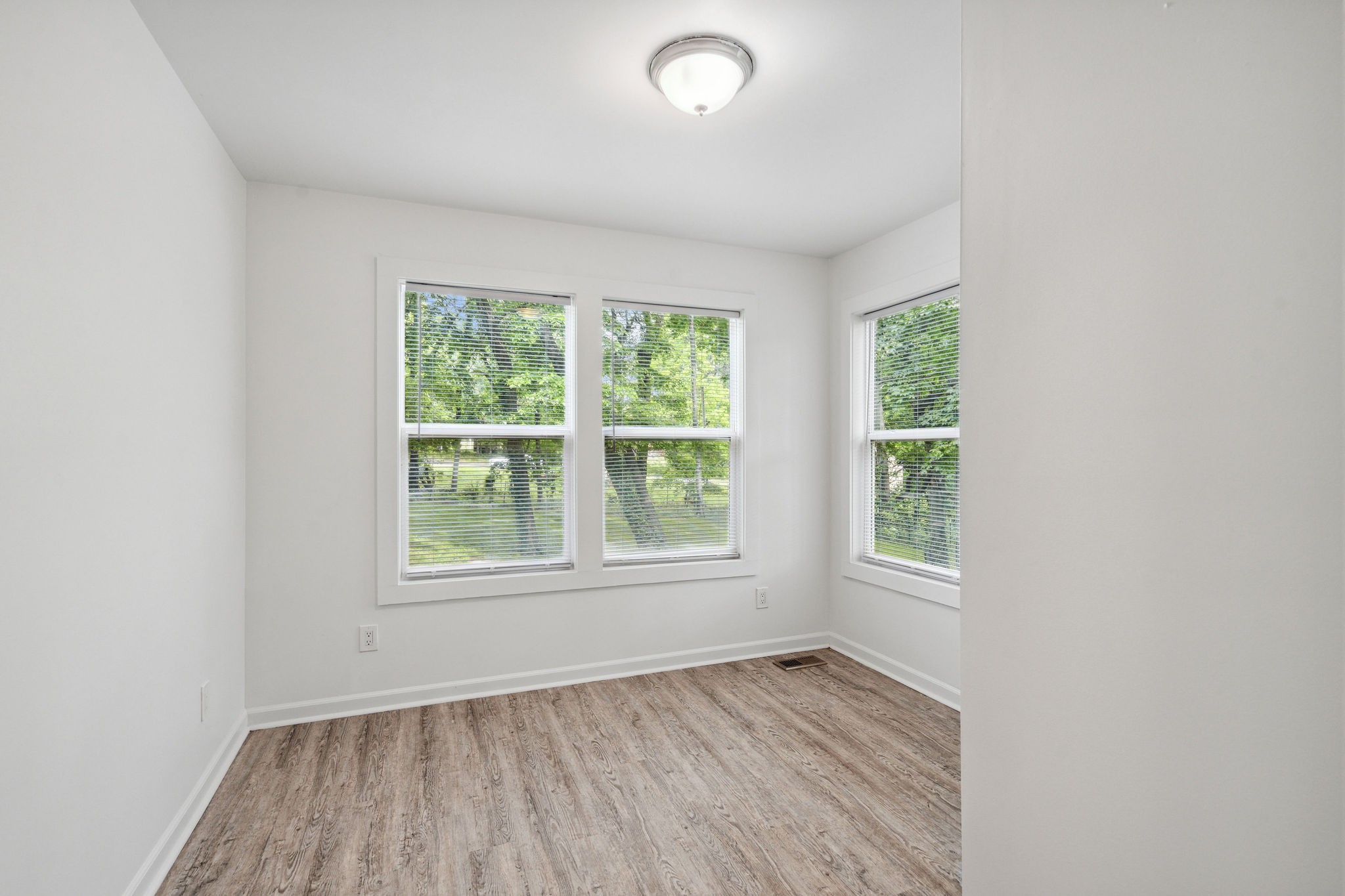 302 Pollard Road Clarksville, TN 37042 - Photo 28 of 36 Gallery Image 28