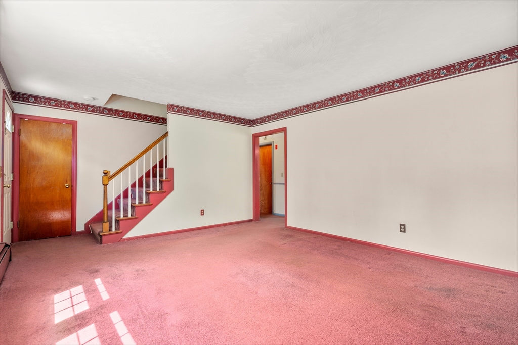 3 Larchwood Road Paxton, MA 01612 - Photo 10 of 26 Gallery Image 10