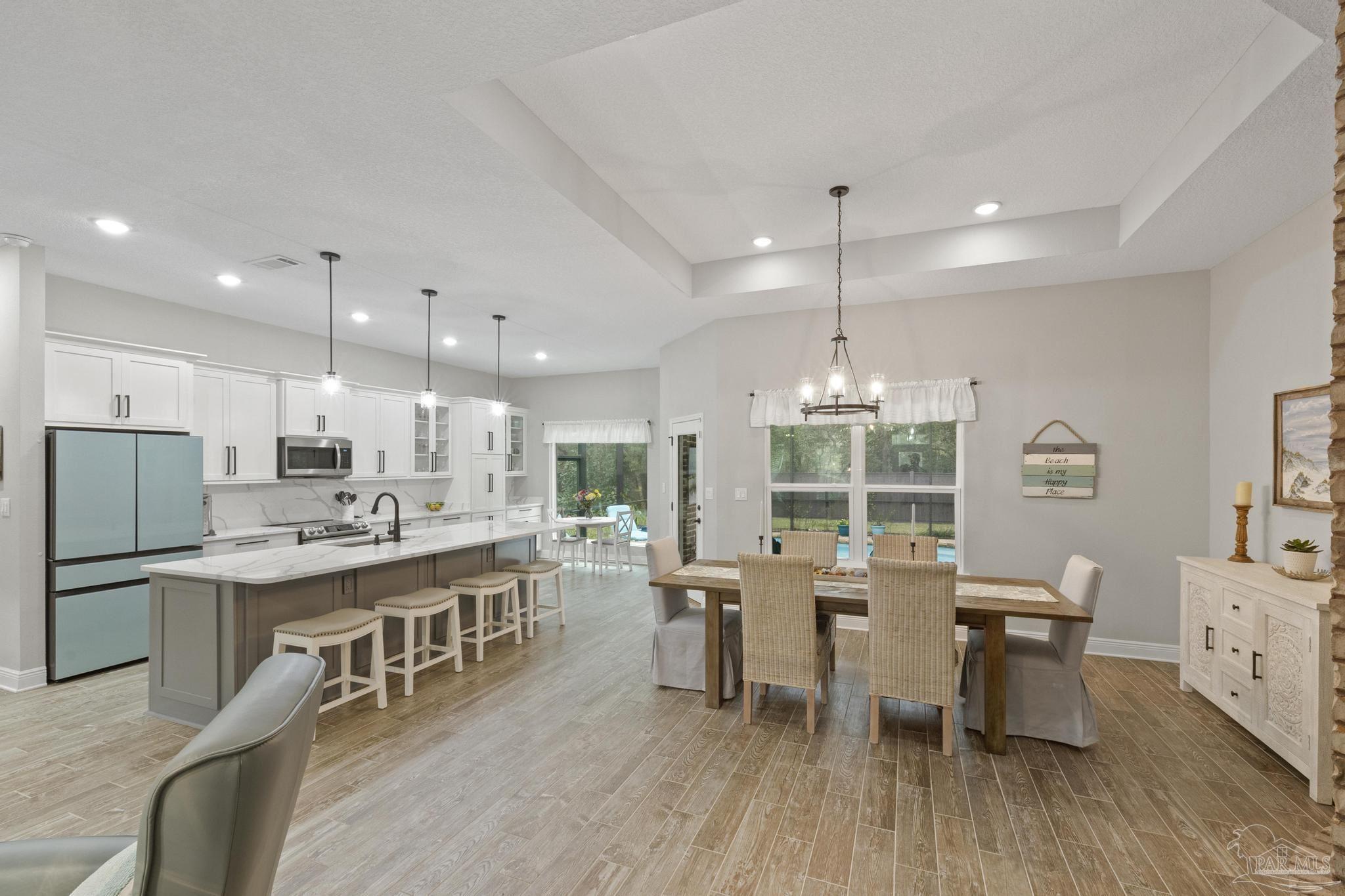 5550 North Shore Road Pensacola, FL 32507 - Photo 3 of 72 Gallery Image 3