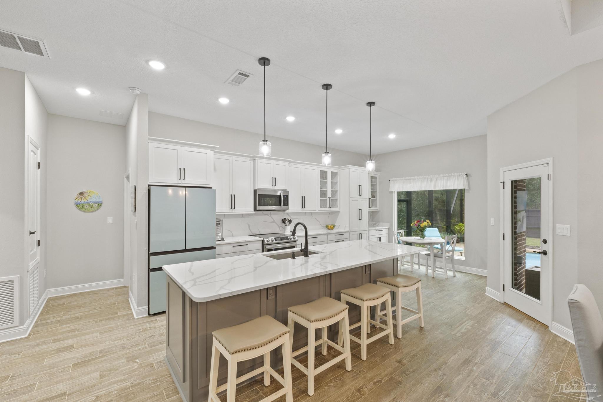 5550 North Shore Road Pensacola, FL 32507 - Photo 37 of 72 Gallery Image 37