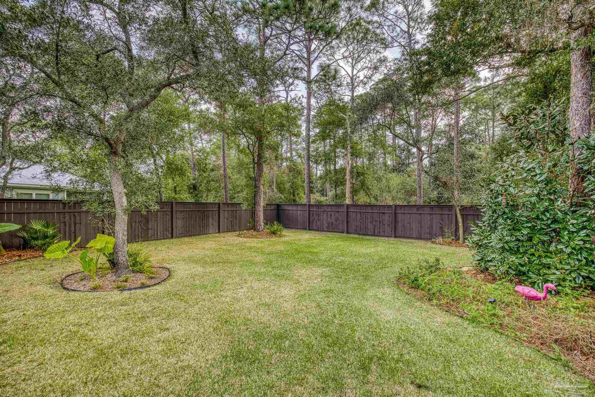 5550 North Shore Road Pensacola, FL 32507 - Photo 4 of 72 Gallery Image 4